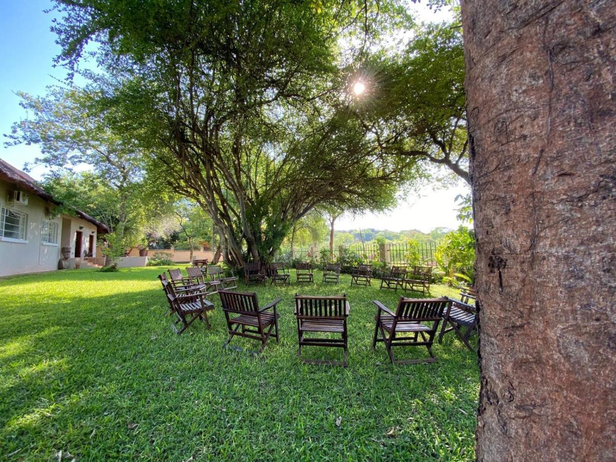 Drift Inn Victoria Falls Exterior foto